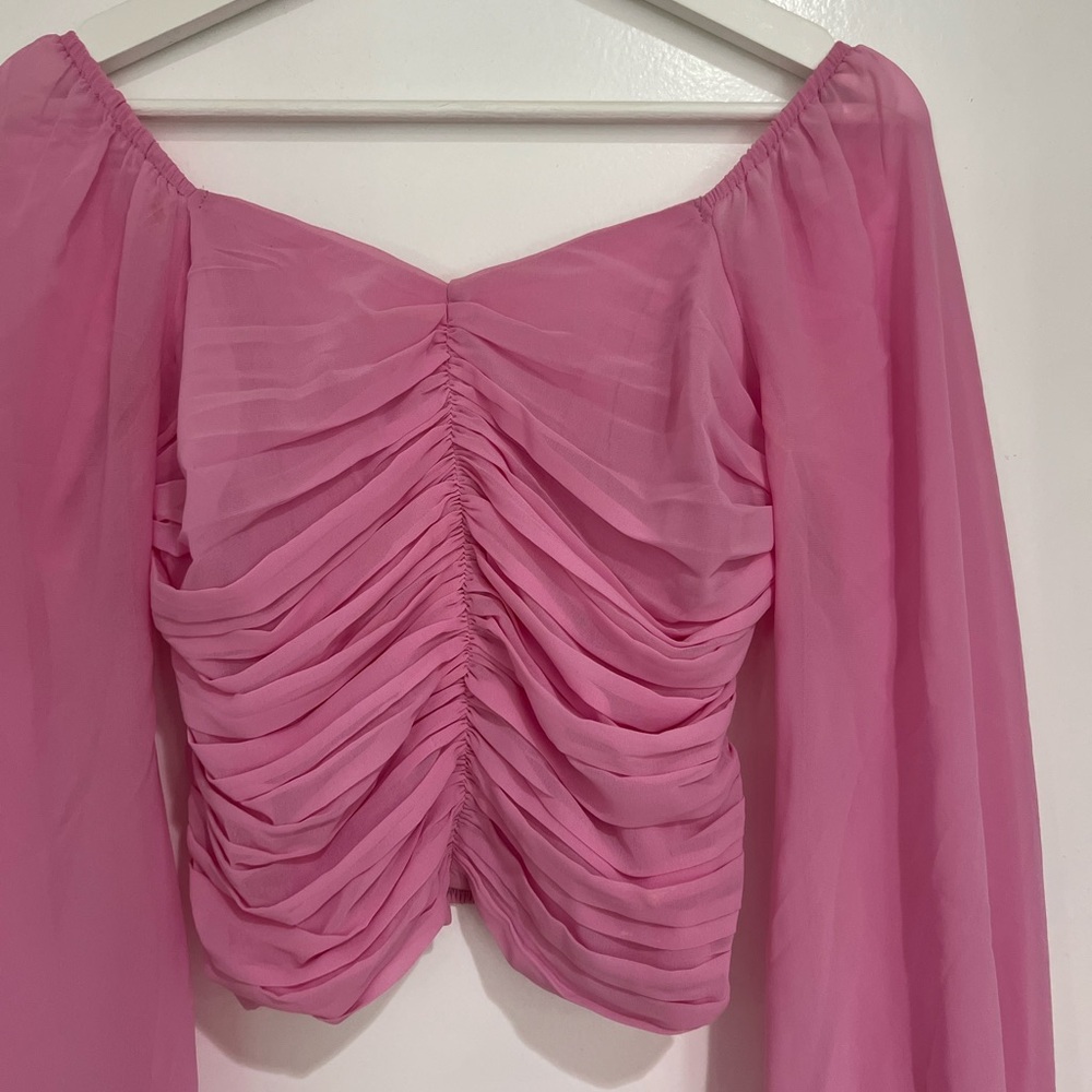 ~sold~ Pink Abercrombie Long-Sleeved Ruched Sweetheart Top